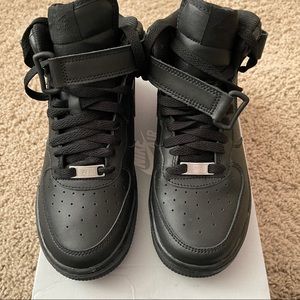 Black Air Force 1s